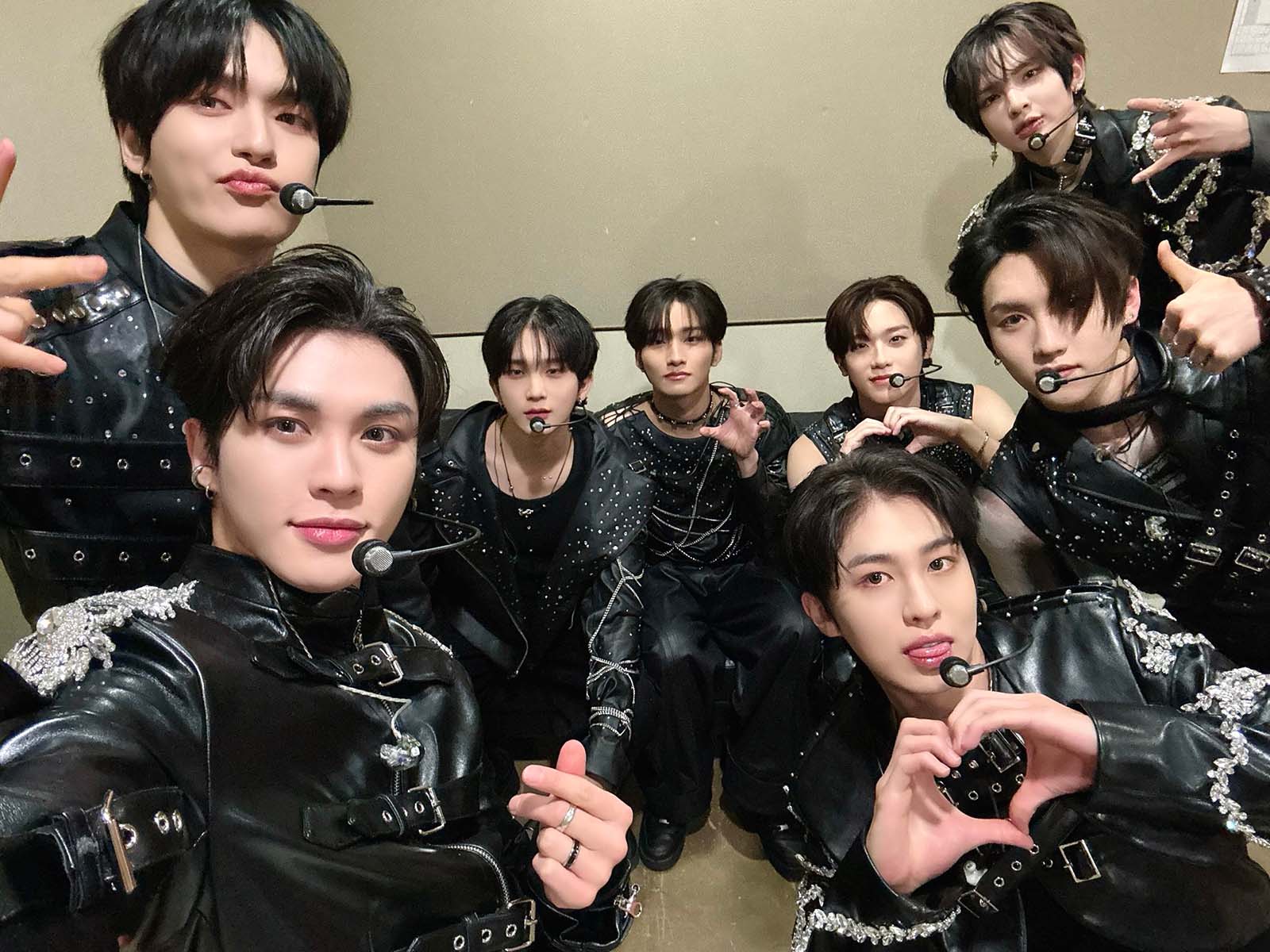 EPEX（C）C9 Entertainment／CJ ENM Japan Inc.