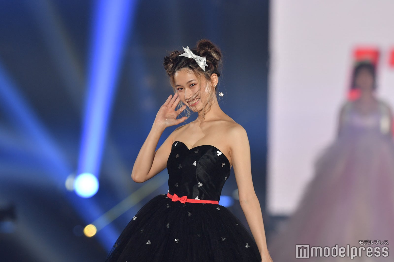 （C）モデルプレス