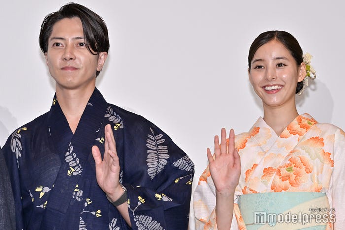 山下智久&新木優子(C)モデルプレス