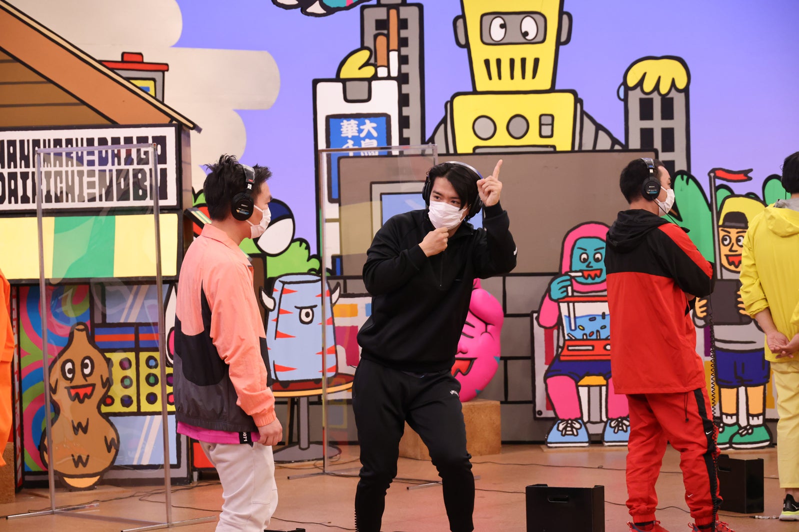 （左から）山内健司、野田クリスタル、大悟（C）カンテレ