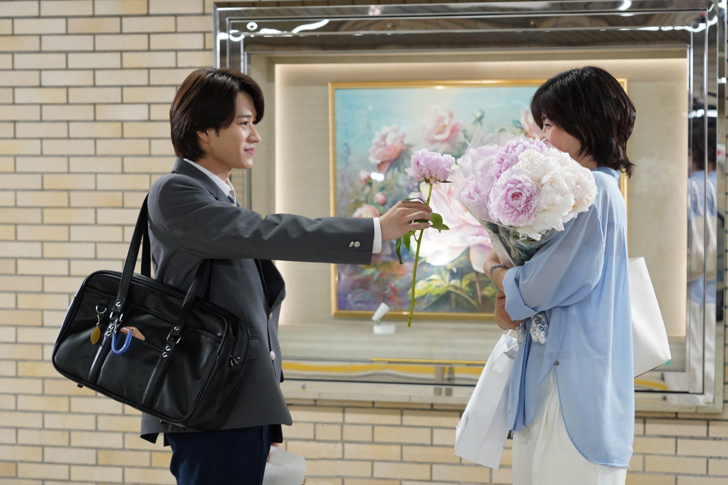 「ラストノート」葵（内田有紀）＆澄晴（寺西拓人）がキス “13年越しの関係”進展に「想いが通じた」「ドラマチックすぎ」【ネタバレあり】