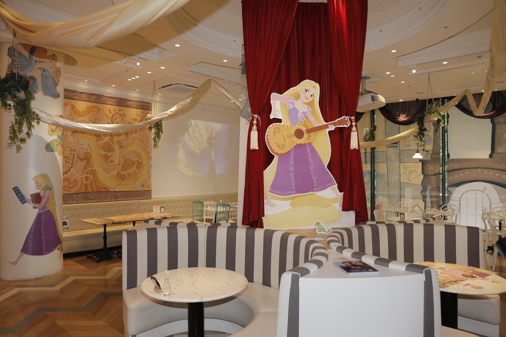 「塔の上のラプンツェル」OH MY CAFE（提供画像）