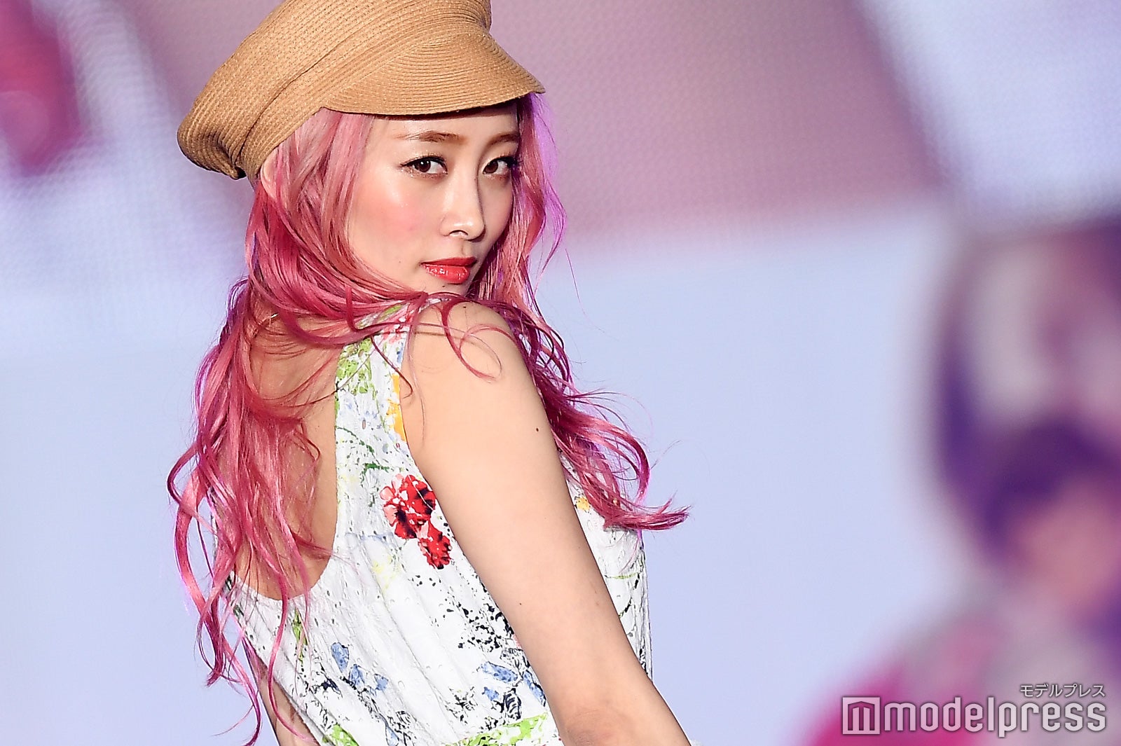 ニコル（C）モデルプレス