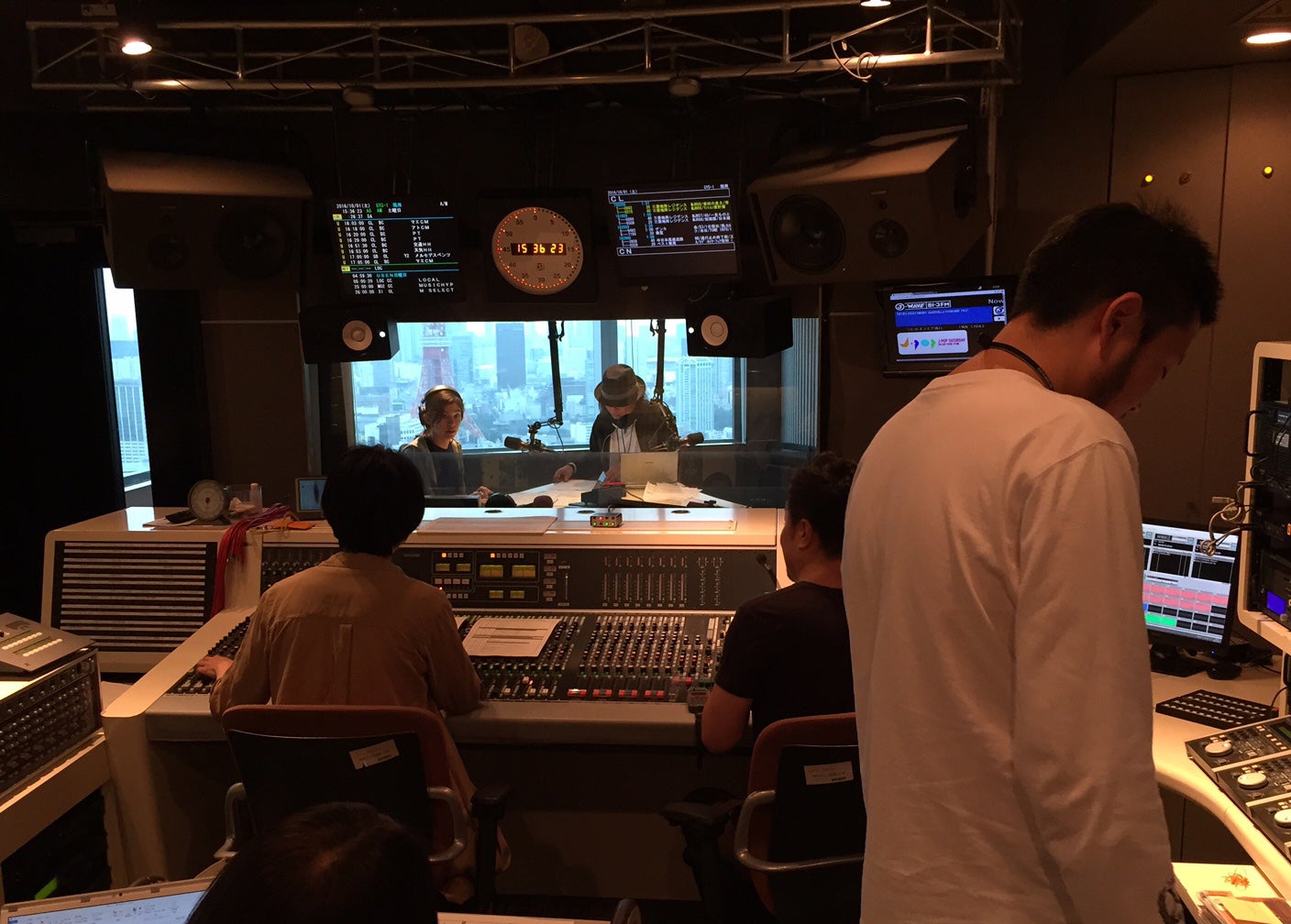 初回生放送5分前の様子（画像提供：所属事務所）