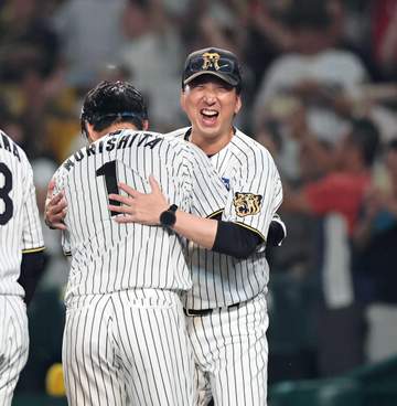 阪神・藤川監督「うれしい」連発 6月連勝締め “熱覇”の7月へ「攻めて、攻めて、戦っていきたいと思います」