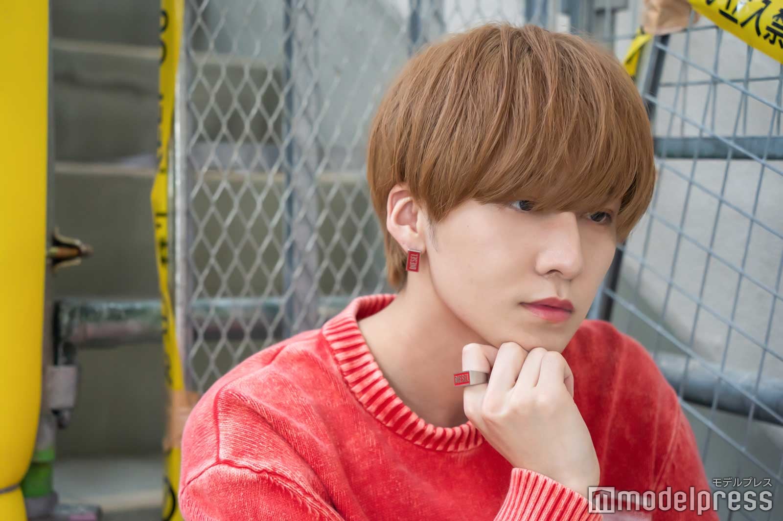 ピアス￥6,050、リング￥11,550／けんいちろー（C）モデルプレス