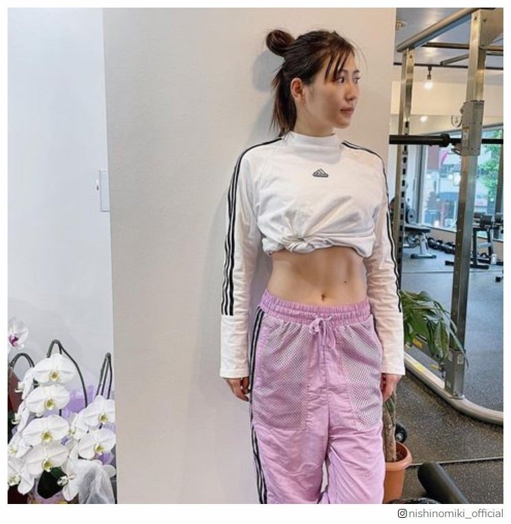 西野未姫、美腹筋披露 現在の体重明かす