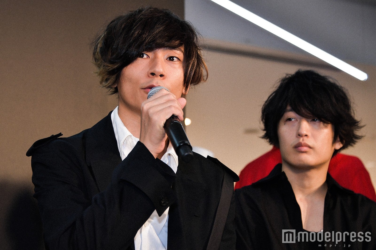 川上洋平、白井眞輝 （C）モデルプレス