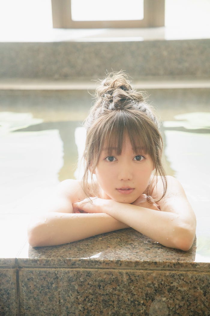 大谷映美里「好きな人」より(C)菊地泰久/週刊プレイボーイ