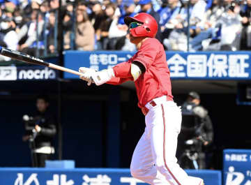 広島・中村奨成 2番起用に「適応できている」新井監督期待かける 四球で好機拡大＆2ラン オープン戦打率2位