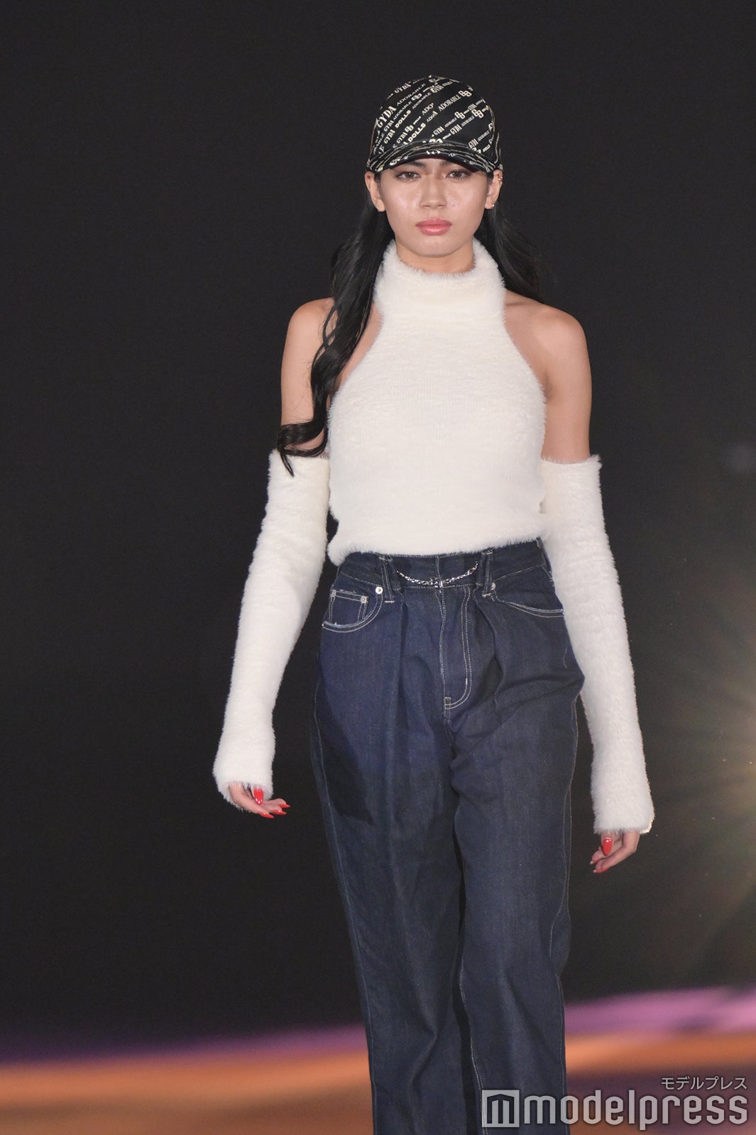 （C）モデルプレス