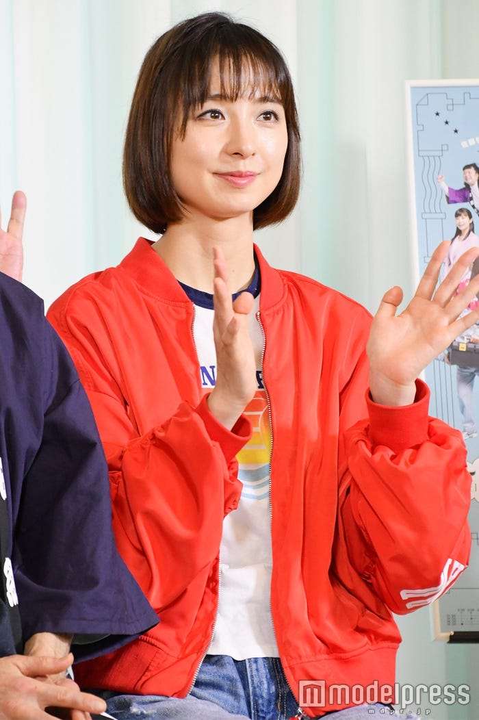 篠田麻里子 (C)モデルプレス