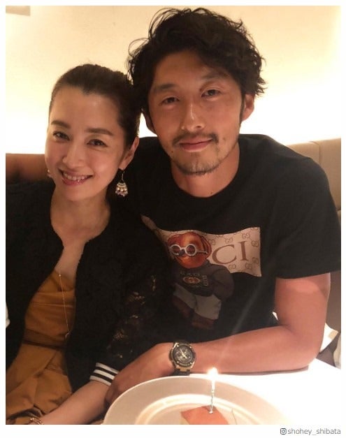 モデル仁香、交際中の年下カメラマンと揃ってテレビ出演