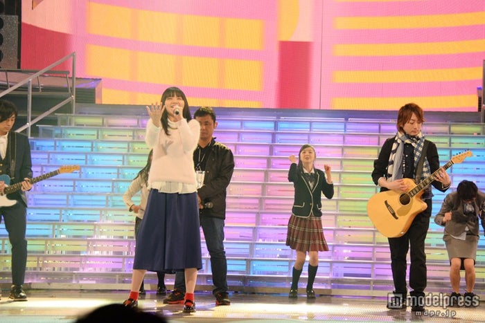 いきものがかり コスダンサーと共に Golden Girl 披露 紅白リハ初日 モデルプレス いきものがかり コスダンサーと共に Golden Girl 披露 紅白リハ初日 モデルプレス