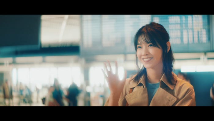 西野七瀬/CMより(提供写真)