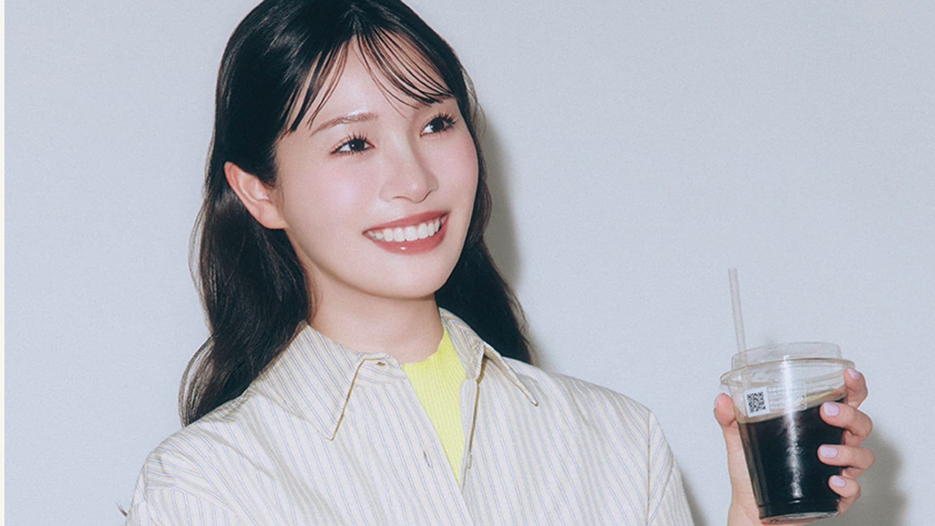 1枚あれば使い勝手抜群♡ イエローカラーが夏らしい「ストライプ柄シャツ」着回しコーデ