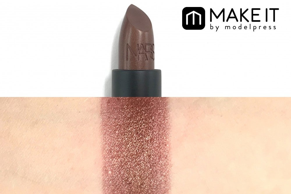 NARS リップスティック／2922／3,300円（税抜） (C)メイクイット