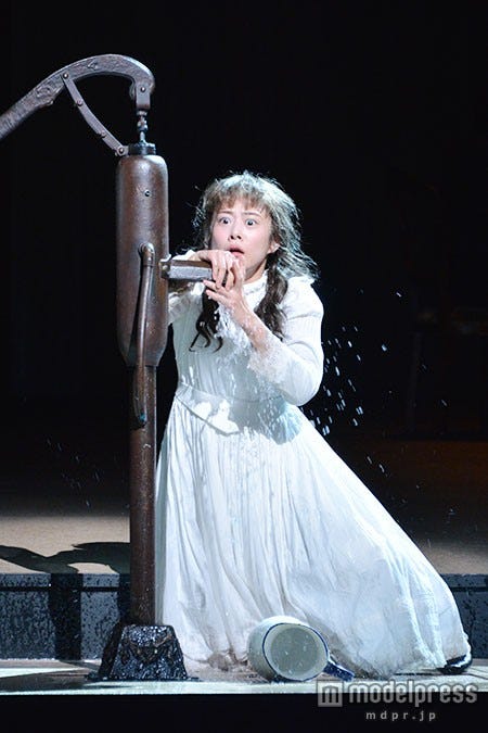 ヘレン・ケラーを熱演