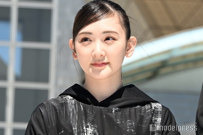 生駒里奈(C)モデルプレス