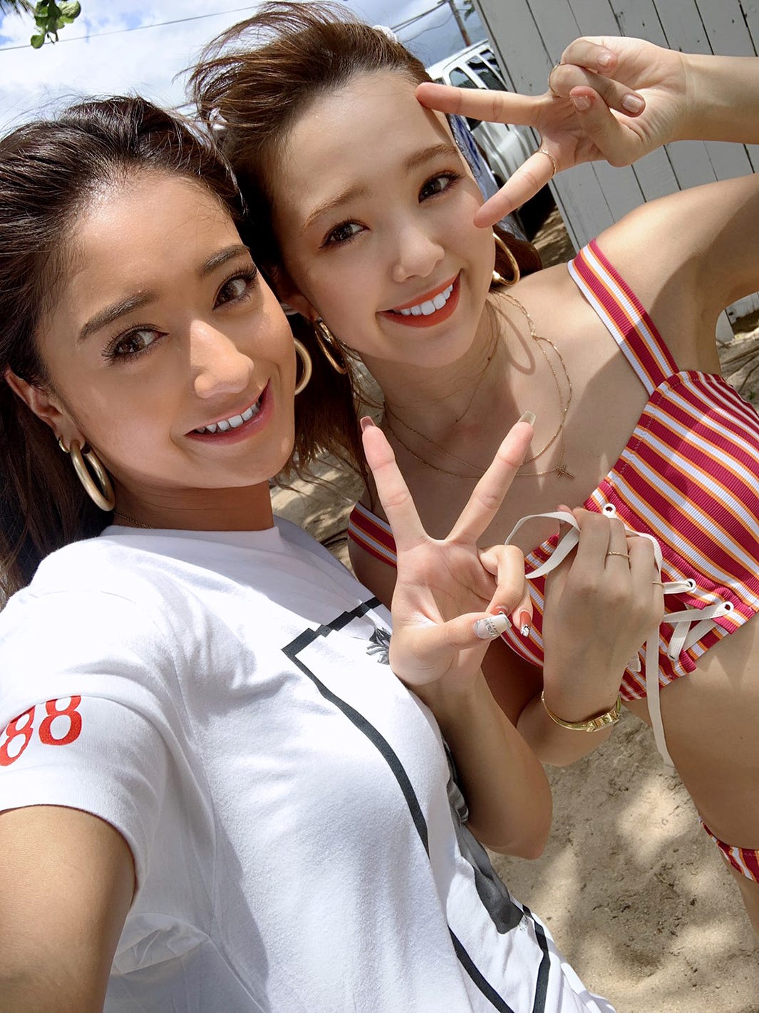 藤田ニコル&みちょぱ、ハワイで“ちょぱるん”2ショット公開