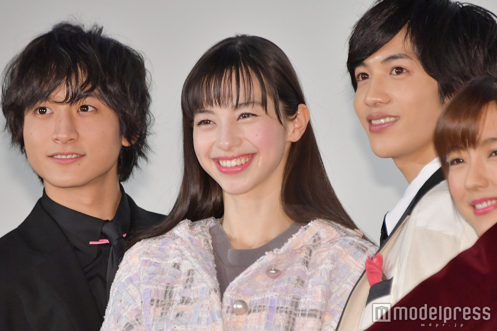 左から：小関裕太、中条あやみ、志尊淳 （C）モデルプレス
