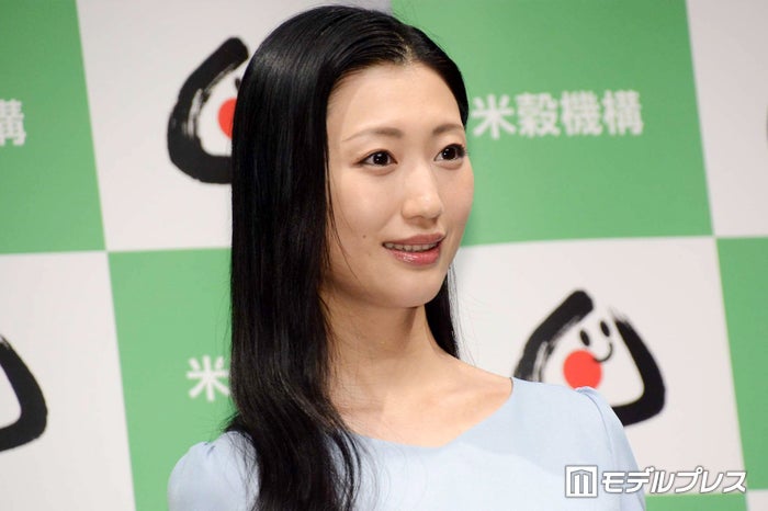 壇蜜、所属事務所の破産報道・今後に言及 生放送で心境吐露「吹っ飛んだ！つれぇ…」