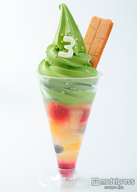 「祇園辻利」の「3周年ソフト」￥750／画像提供：東京ソラマチ