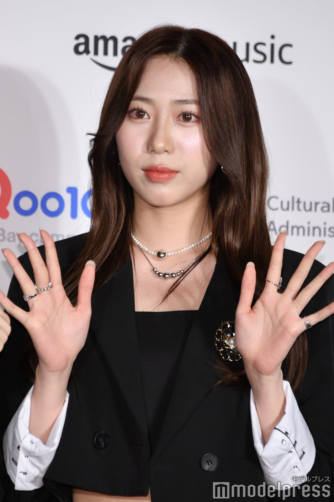 ILY:1（C）モデルプレス