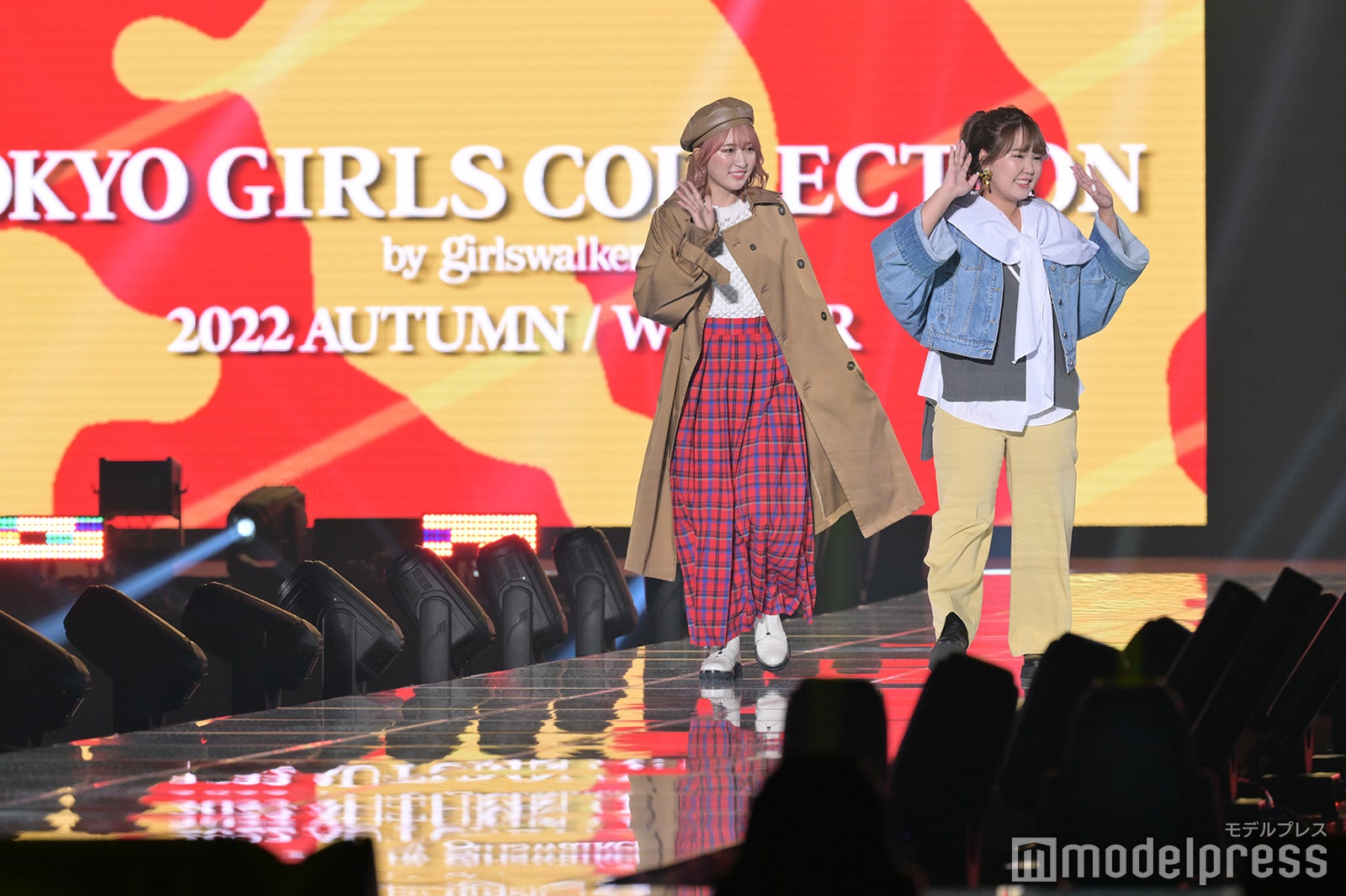 （C）モデルプレス