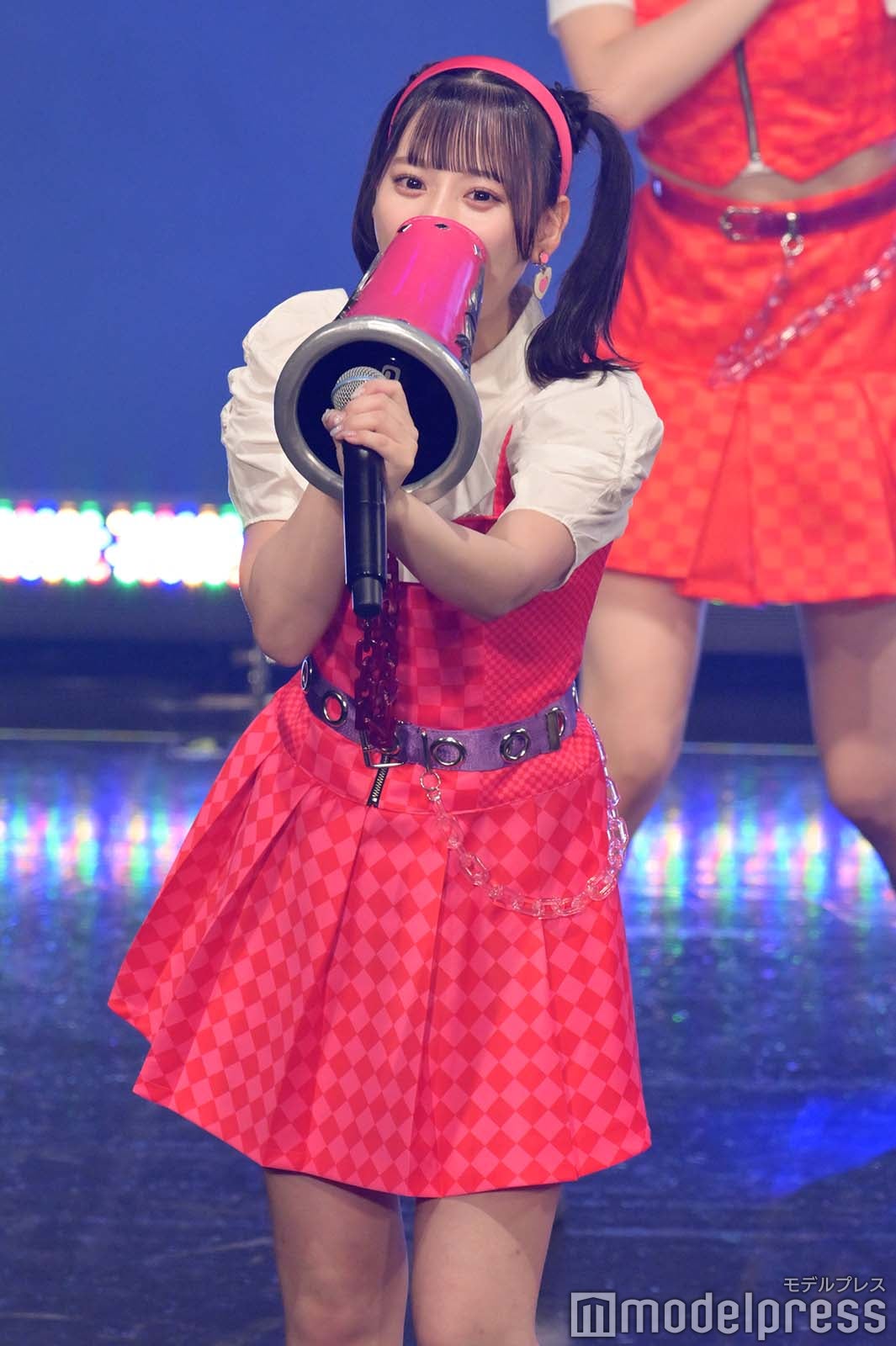 =LOVE （C）モデルプレス