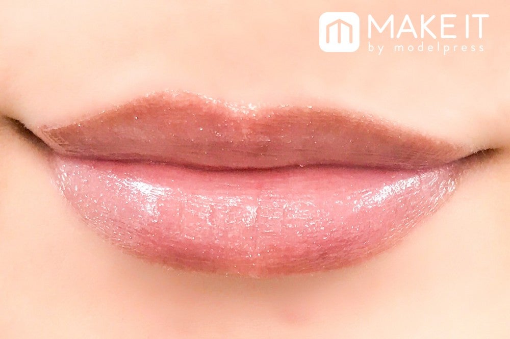 プランプピンク／メルティー リップセラム／107 ファビュラスピーチ 使用 (C)メイクイット