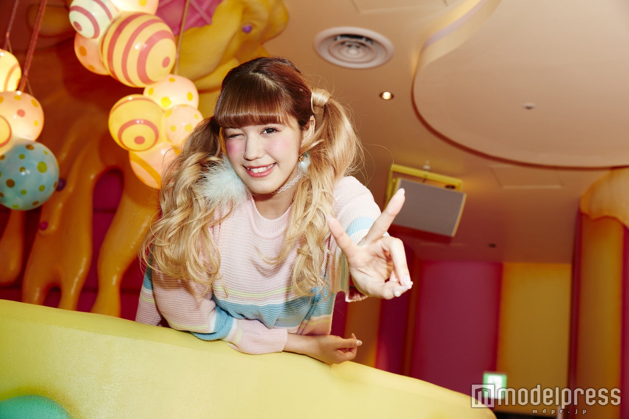 原宿系知名度No.1モデル紗蘭、初の試み “親友”藤田ニコルとの対談も