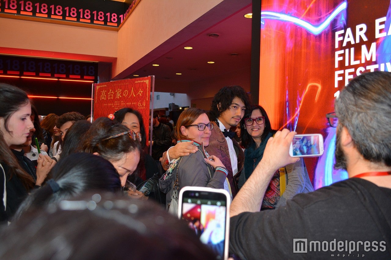 イタリア女性からも人気（C）2016　フジテレビジョン　東宝　集英社 （C）森本梢子／集英社