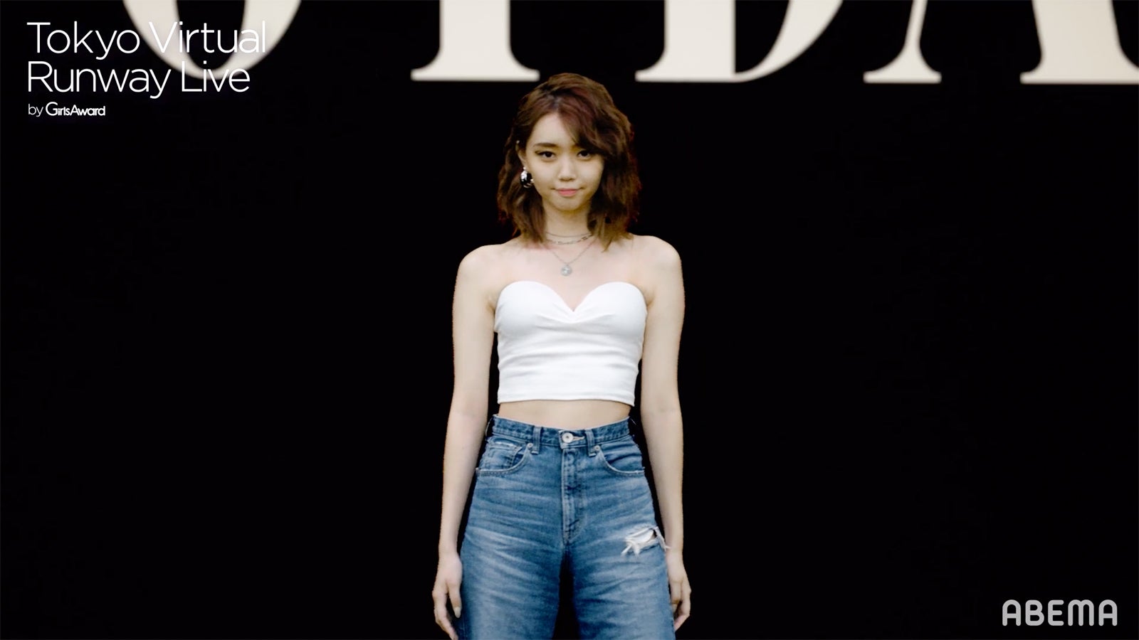 江野沢愛美（C）Tokyo Virtual Runway Live by GirlsAward （C）AbemaTV, Inc.