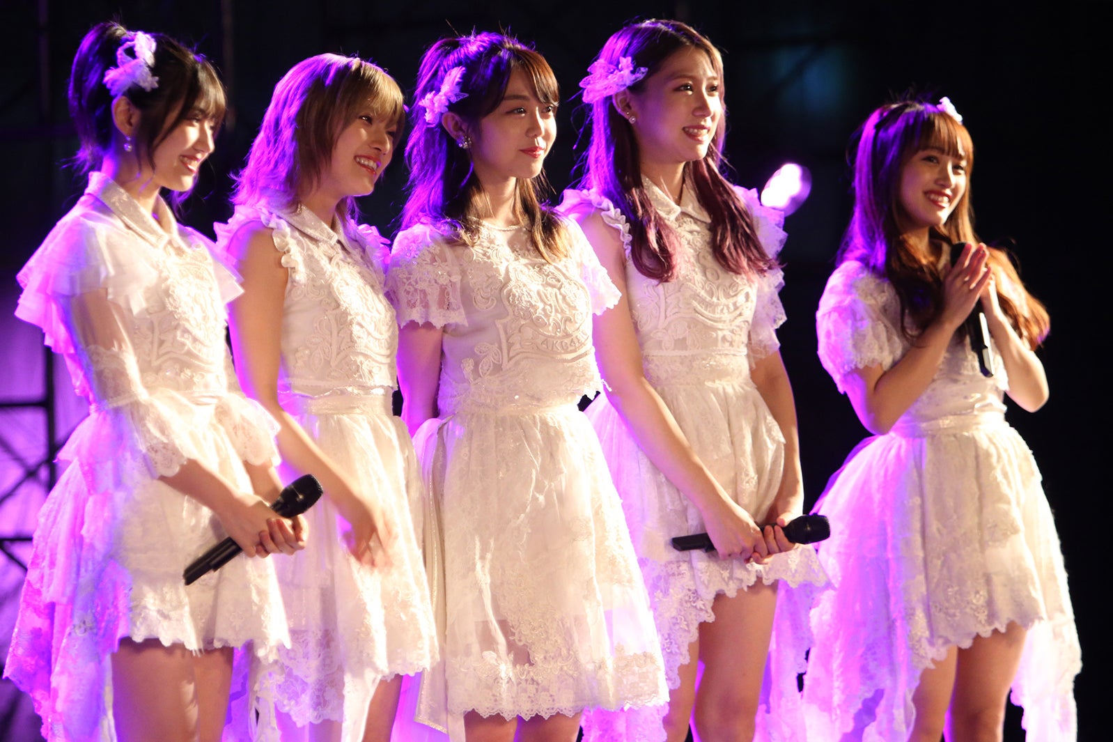 AKB48／10月18日ライブの様子（C）AKB48