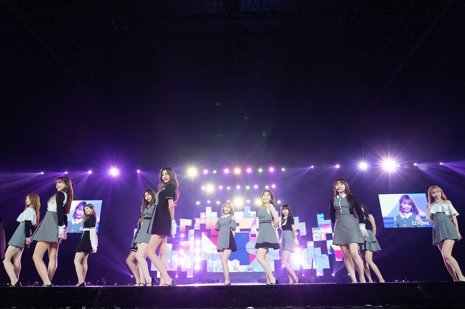 IZ*ONE （C） CJ ENM Co., Ltd, All Rights Reserved