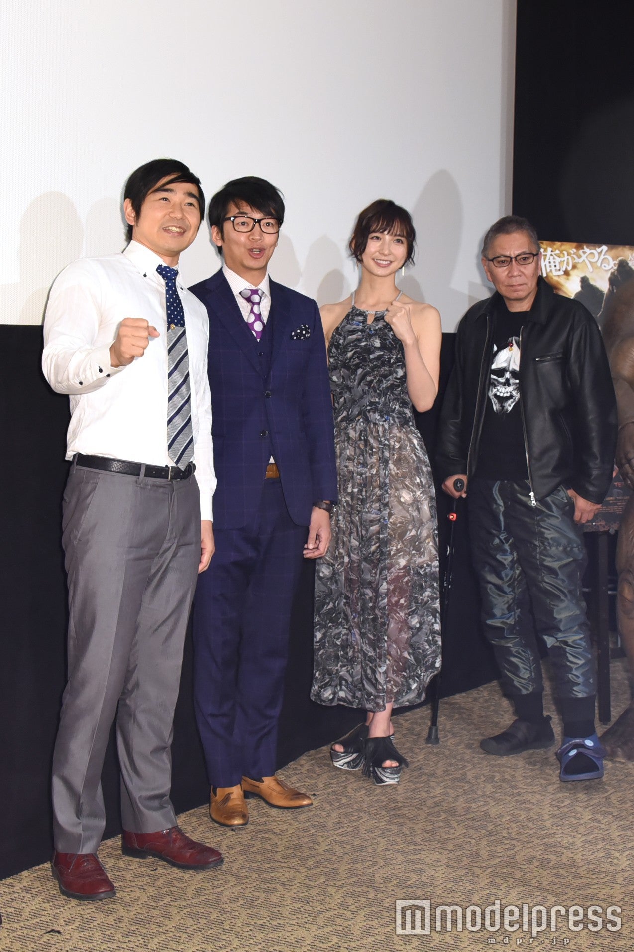 （左から）浜谷健司、神田伸一郎、篠田麻里子、三池崇史監督