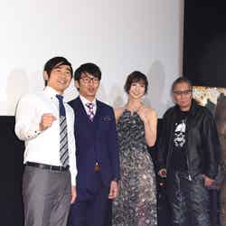 （左から）浜谷健司、神田伸一郎、篠田麻里子、三池崇史監督