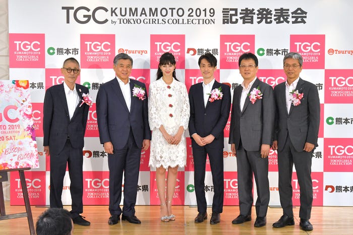 (左から)安田二郎氏、久我彰登氏、中条あやみ、辻本優一氏、大西一史熊本市長、磯田淳氏(提供画像)