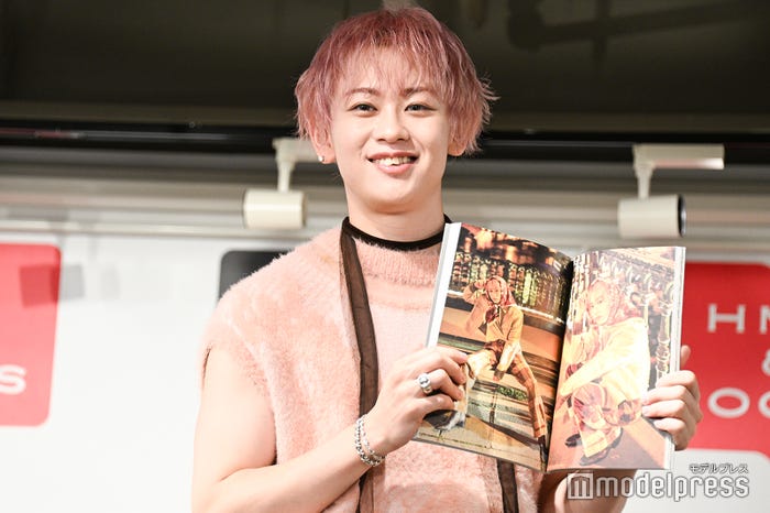 お気に入りカットは“赤ずきん衣装”シューヤ(C)モデルプレス