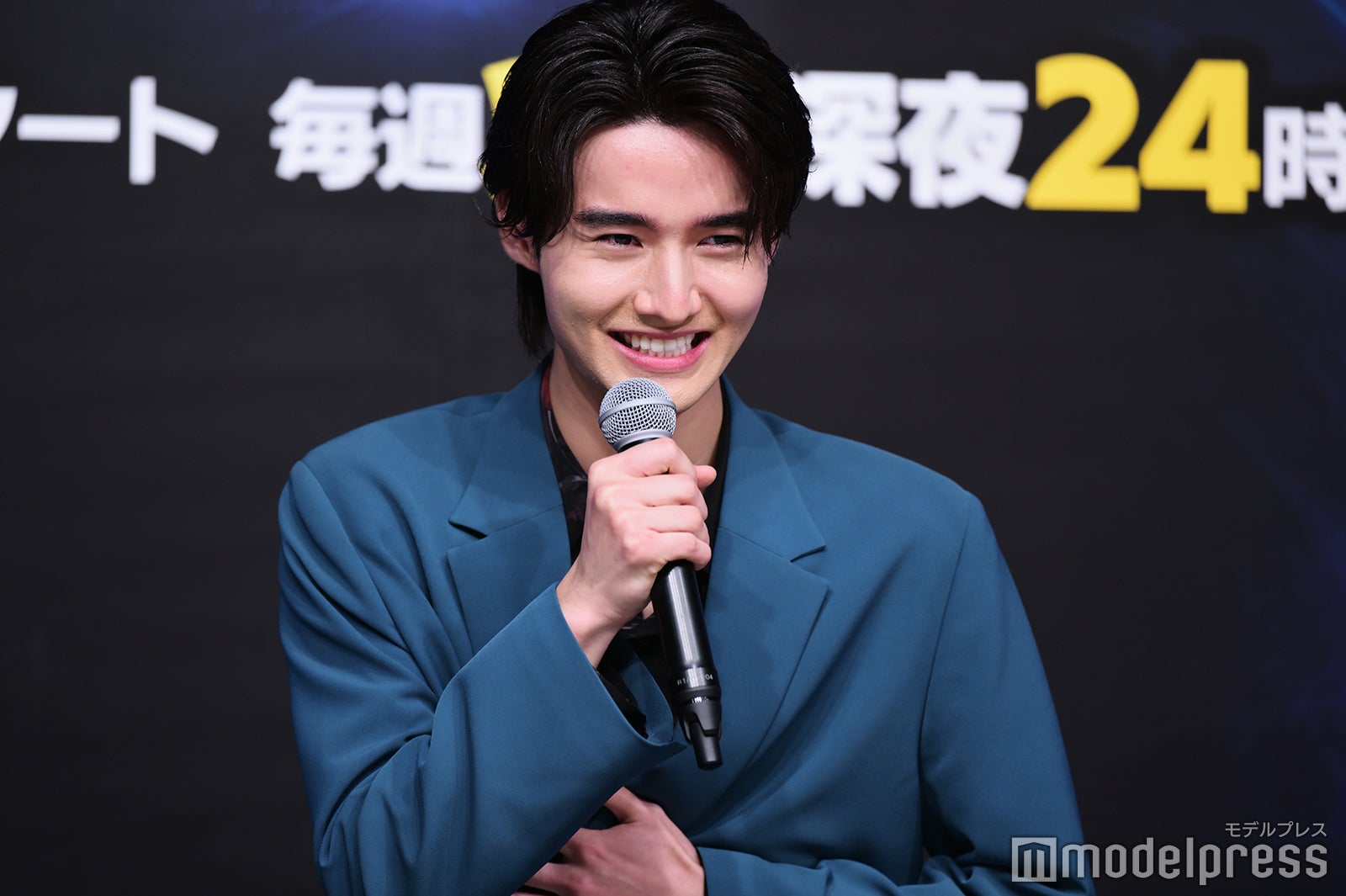 藤岡真威人（C）モデルプレス