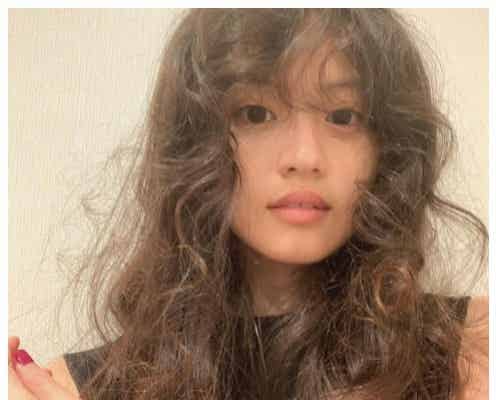 “くるくるヘア”の今田美桜が可愛すぎ「お人形みたい」「天使」と絶賛の声