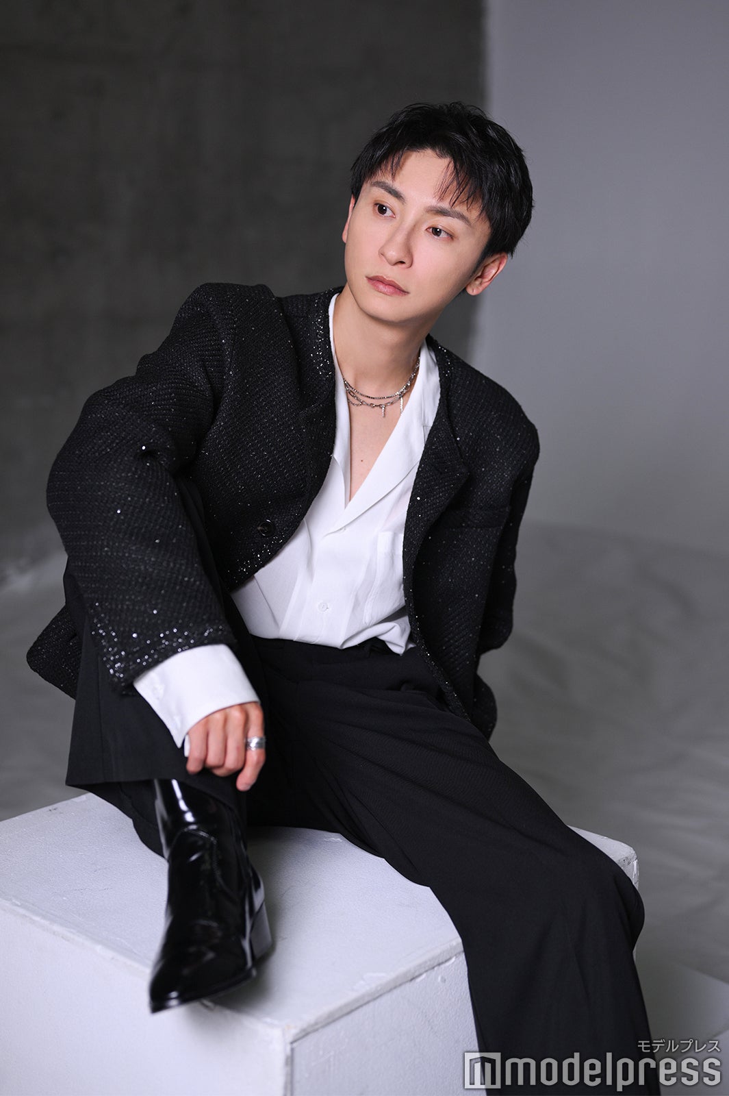 與真司郎（C）モデルプレス