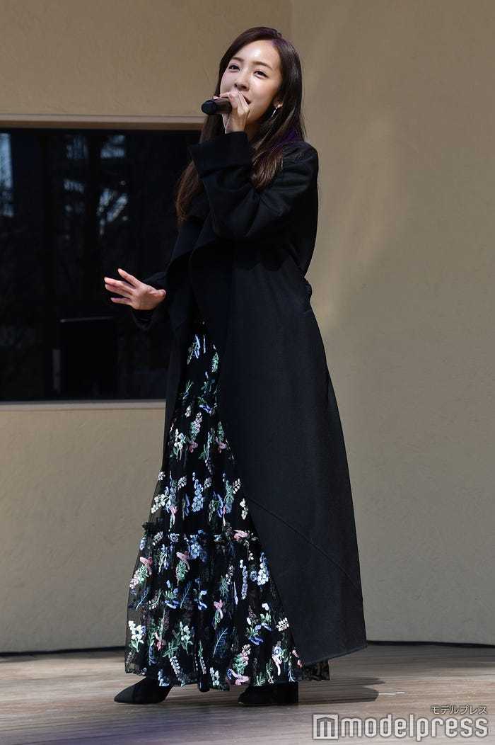 板野友美 (C)モデルプレス