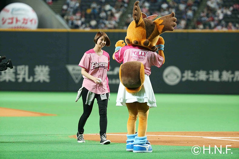 田中美保、ノーバン投球「サッカー選手の嫁なのに」