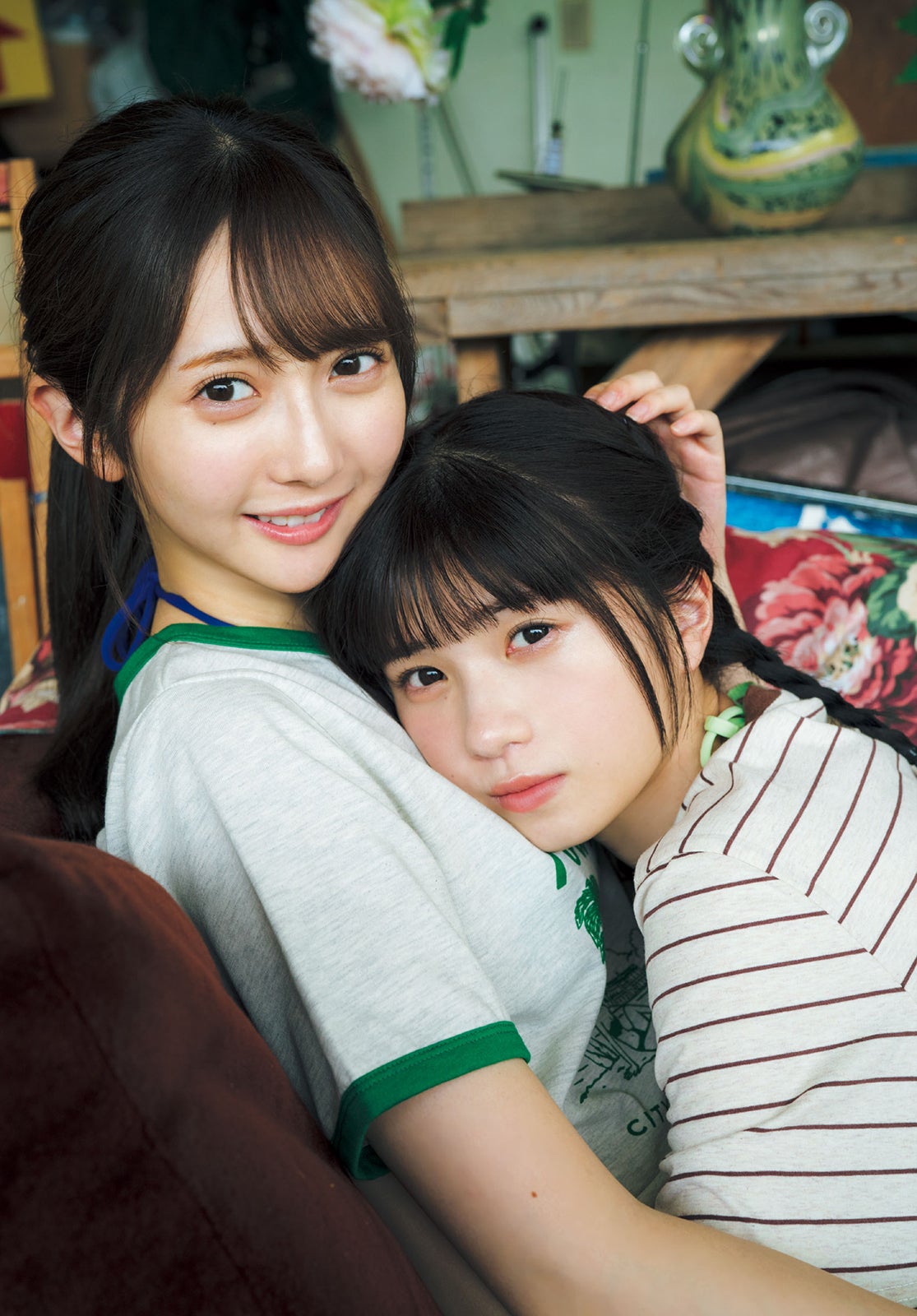 谷崎早耶、菅波美玲（C）カノウリョウマ／週刊プレイボーイ