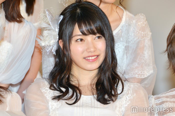 エロ先生 Akb48横山由依 網タイツ 過激ショットにファン悶絶 セクシーはん ギャップがすごい モデルプレス