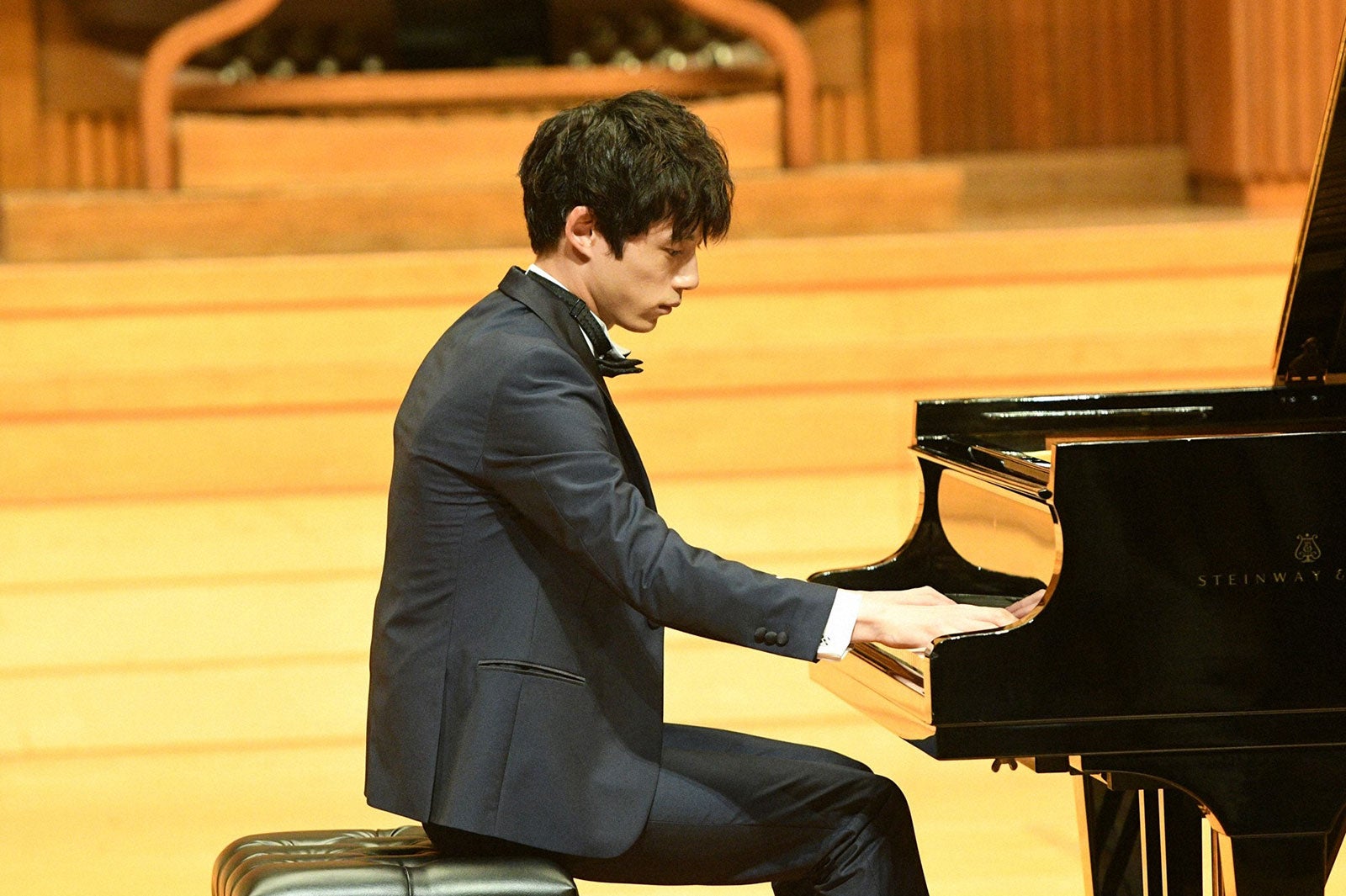 坂口健太郎／「ごめん、愛してる」第5話より（画像提供：TBS）