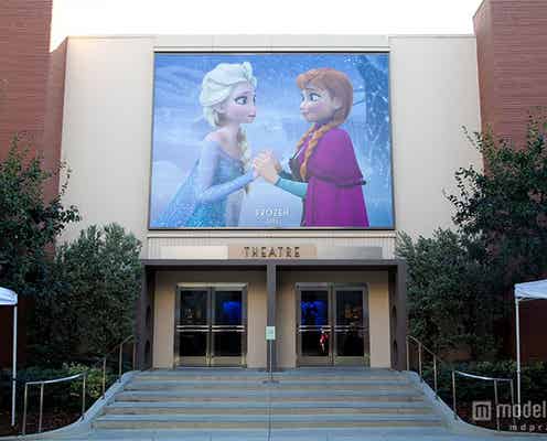 「アナと雪の女王」の巨大看板が出現 繋がっていくディズニーの想い【米アニメーション・スタジオ潜入レポ(8)】