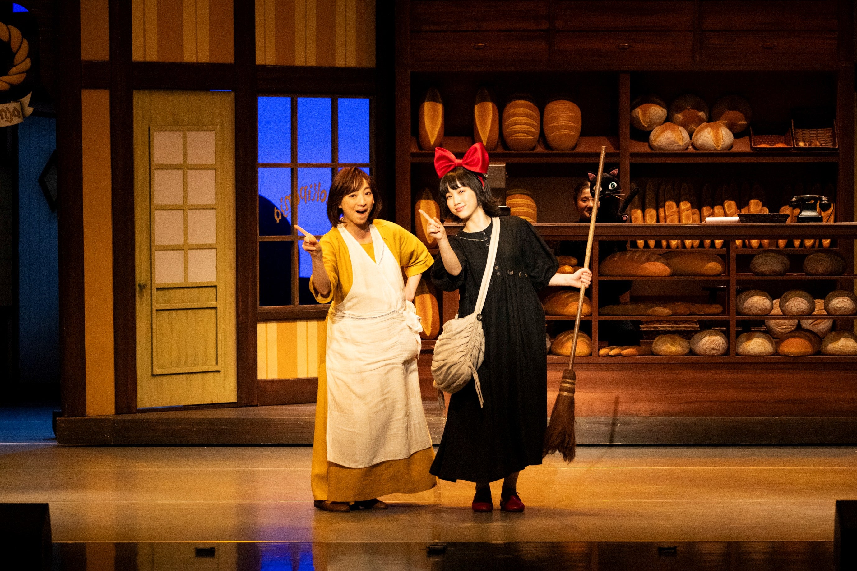 ミュージカル「魔女の宅急便」マカオ公演の様子（提供写真）